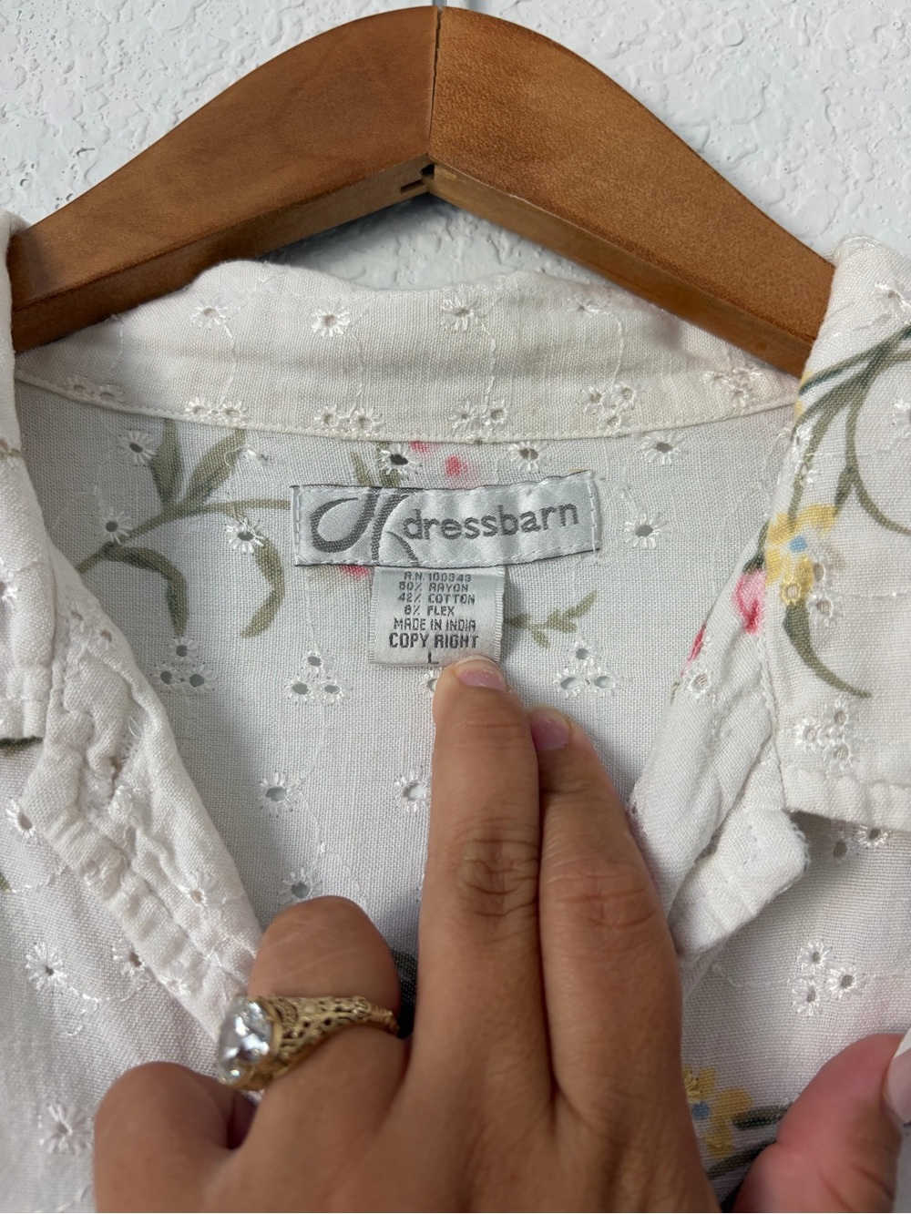 dressbarn White Eyelet Floral Button-Down Shirt L